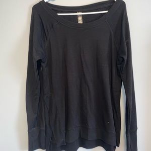 Black pullover